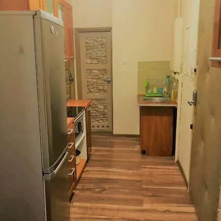 Dobry Najem 13 * Poznaň